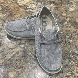 Womens Hey Dude's. Size 7
